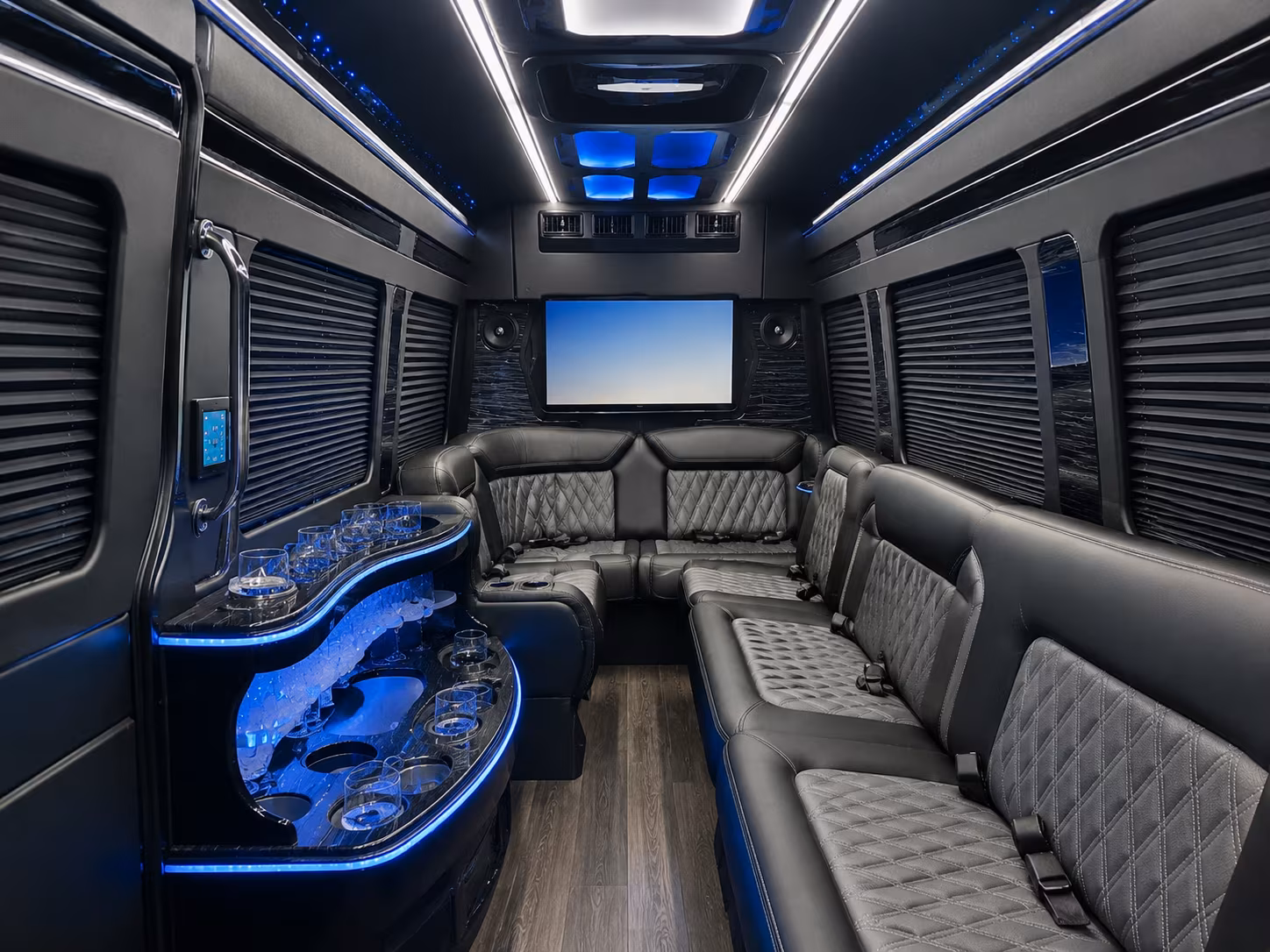 we make it easy to find concert buses for stadium shows at petco park and viejas arena